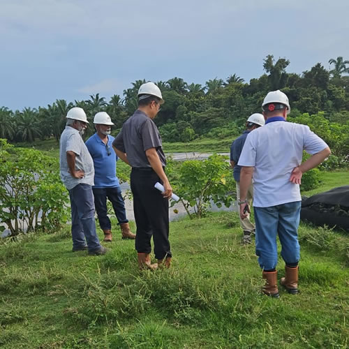 Tim Ahli PT Aqua Jaya Sumber: Mengunjungi Pabrik Kelapa Sawit di salah satu Pabrik yang berada di Sintang pada tanggal 12 Oktober 2023